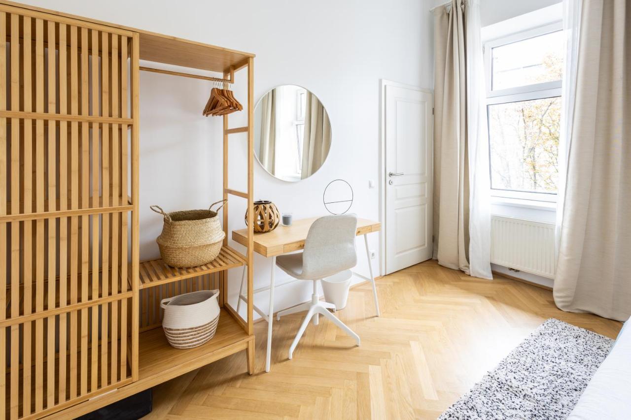 Large Garden-View Balcony Comfort Retreat 1020-Vienna Виена Екстериор снимка