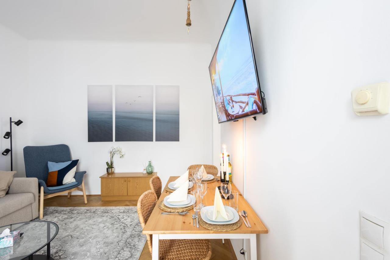 Large Garden-View Balcony Comfort Retreat 1020-Vienna Виена Екстериор снимка